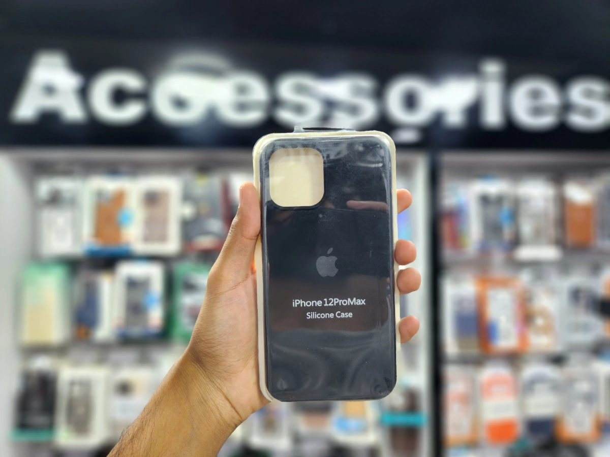 Apple Apple Silicone Case iPhone 12 Pro Max Black — Box Packed